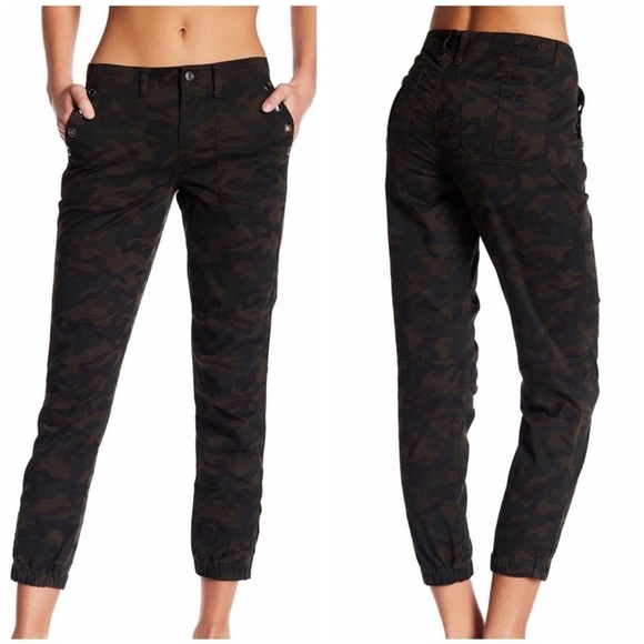 Kensie Camouflage Jogger Pants Size 4​ - Picture 1 of 5